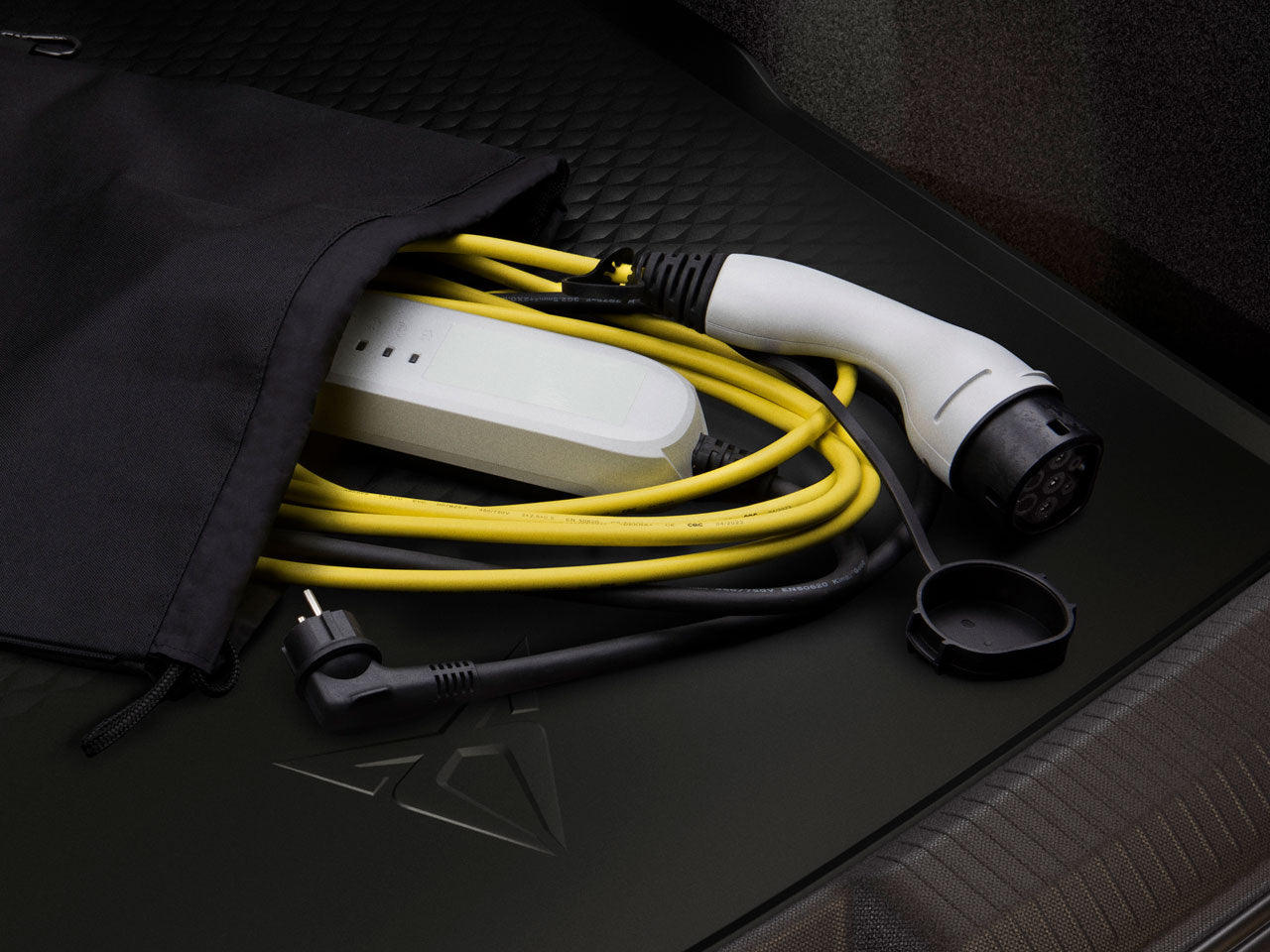 KIT CABLE DE CARGA ELÉCTRICA MODO 2, 230 V 1AC, MÁX. 2,3 KW