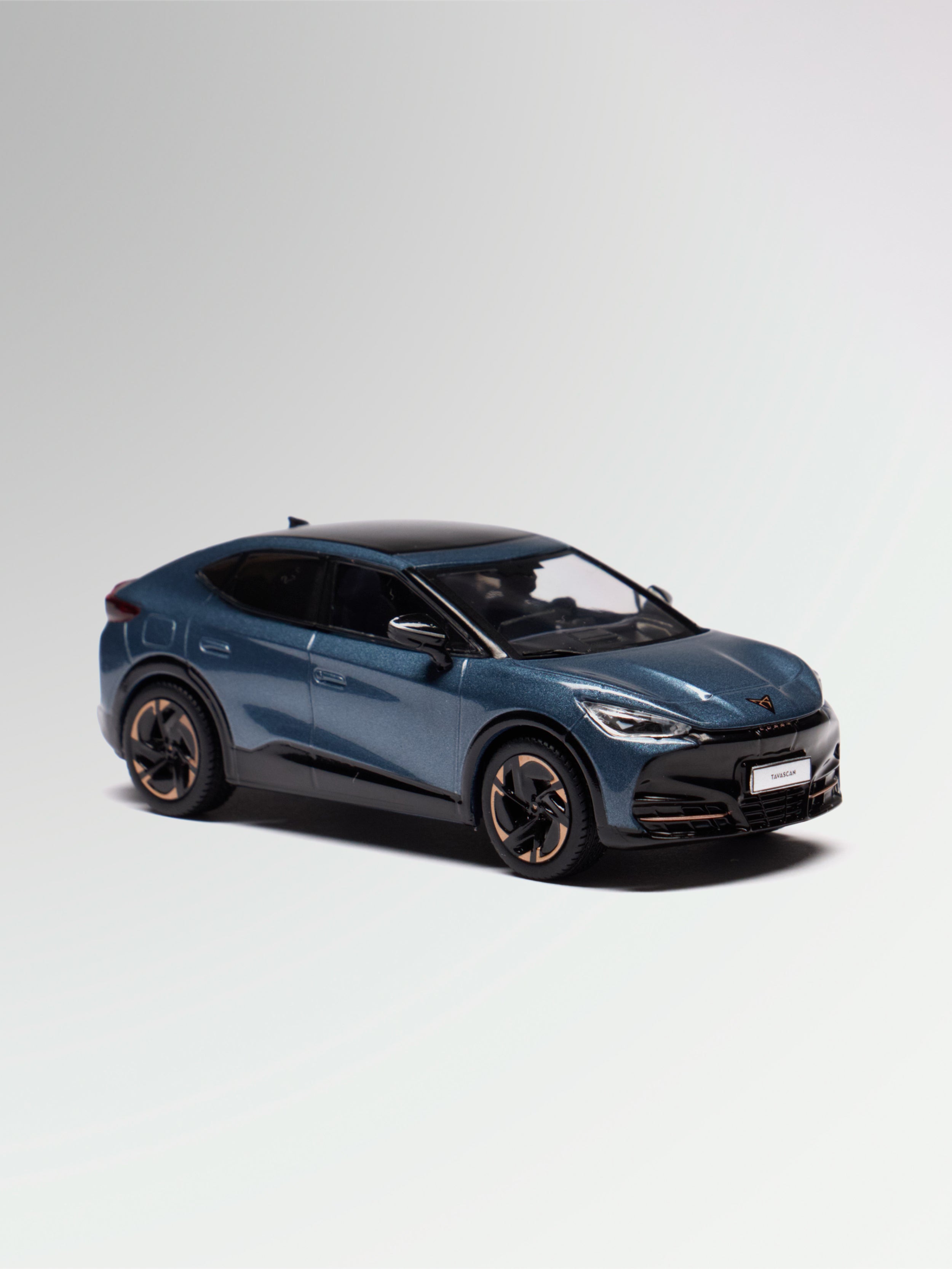 CUPRA TAVASCAN BLUE COCHE A ESCALA 1:43
