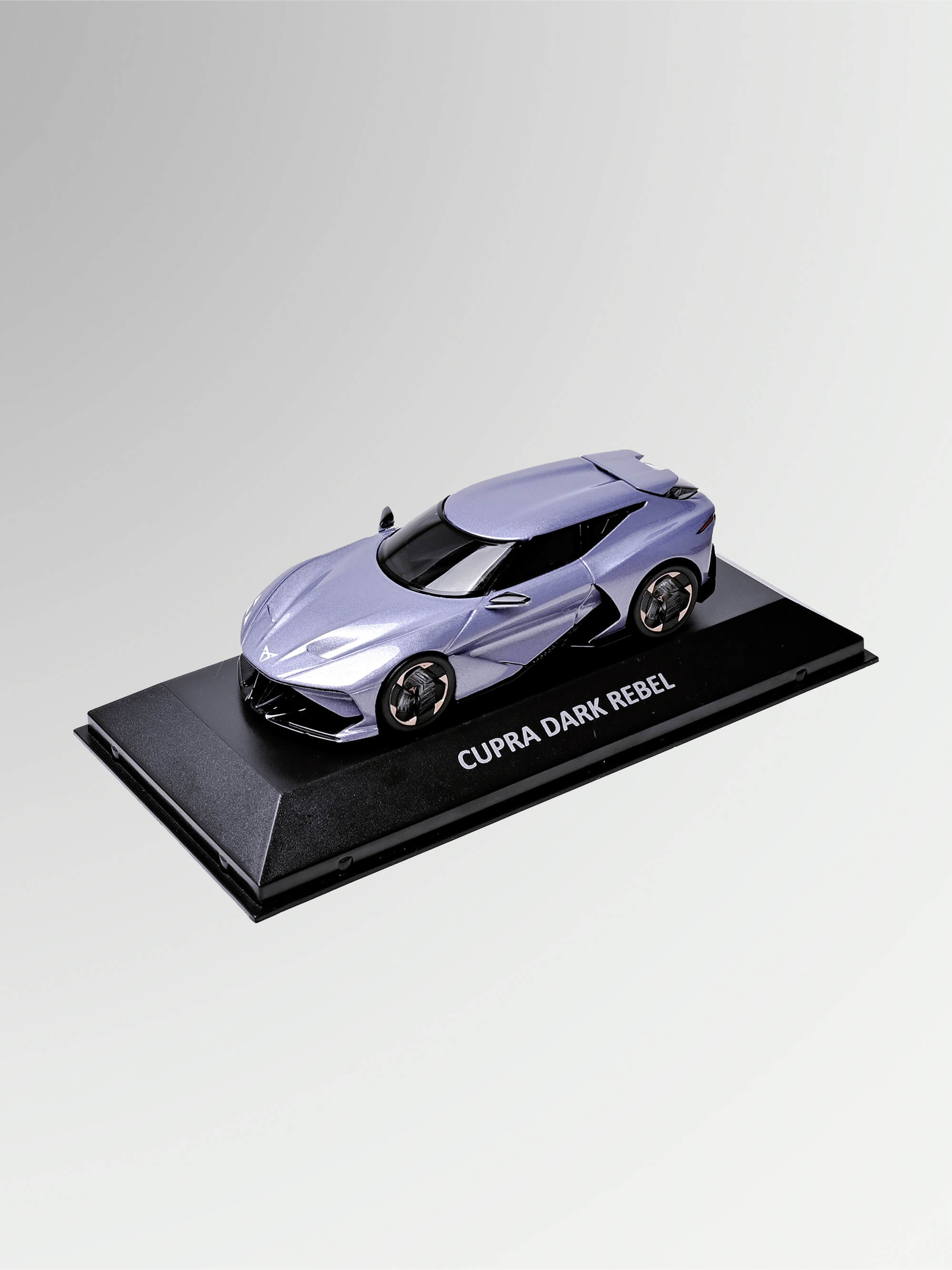 CUPRA DarkRebel Modellauto 1:43 mit Flüssigglanz