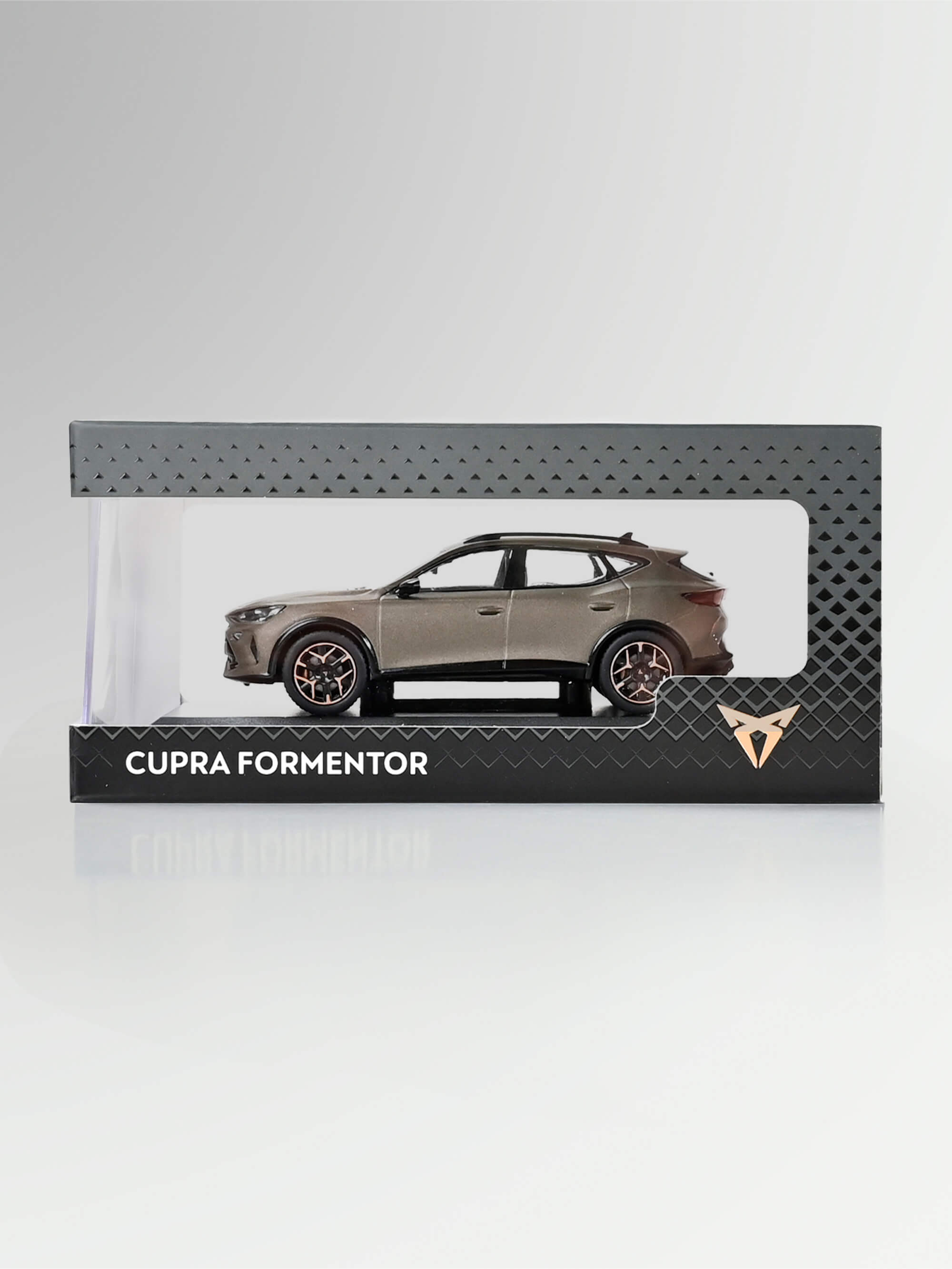 CUPRA FORMENTOR MODELLAUTO 1:43 CENTURY BRONZE