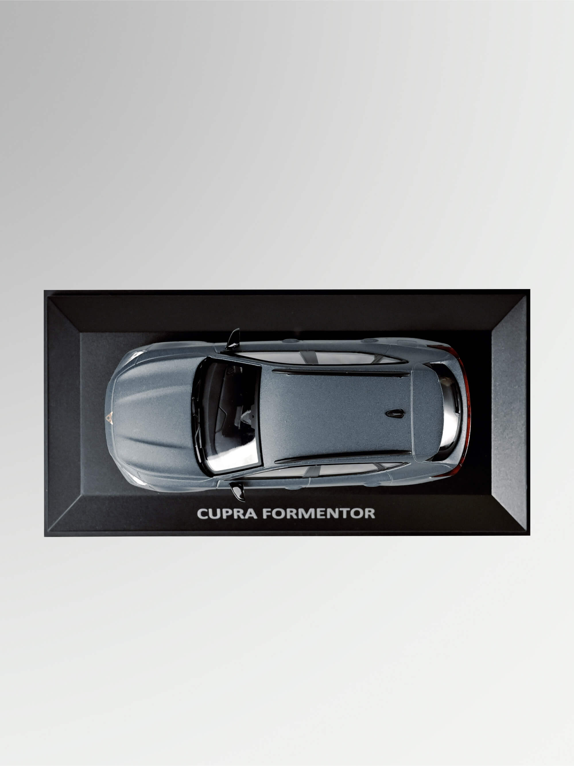 CUPRA FORMENTOR MODELLAUTO 1:43 ENCELADUS GRAU
