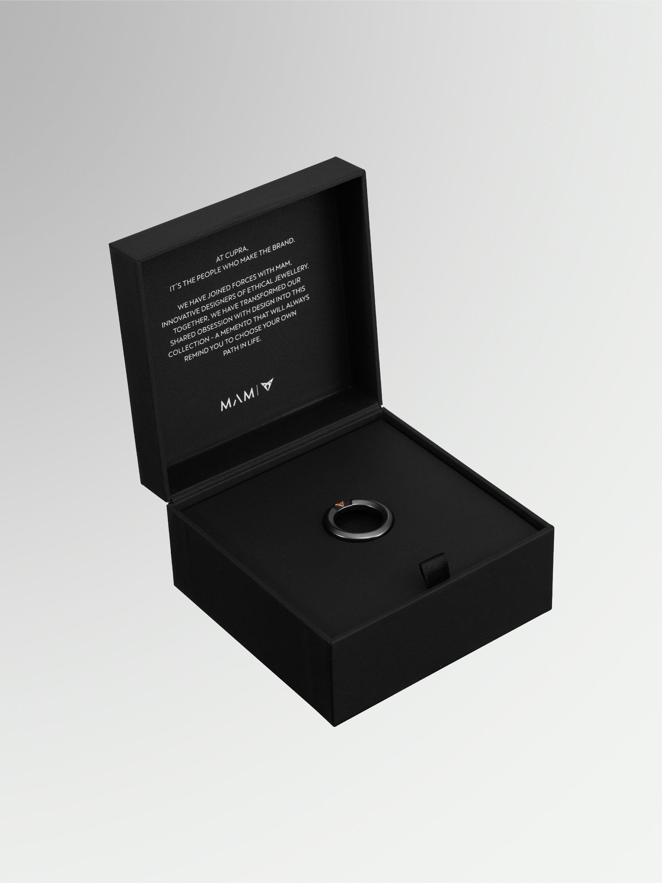 ANILLO DE COBRE CON CADENA - MAM x CUPRA