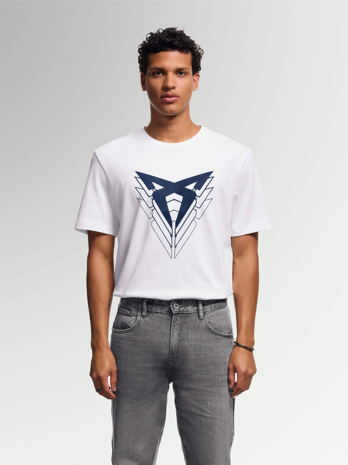 White short-sleeved CUPRA T-shirt – big logo | CUPRA Collection
