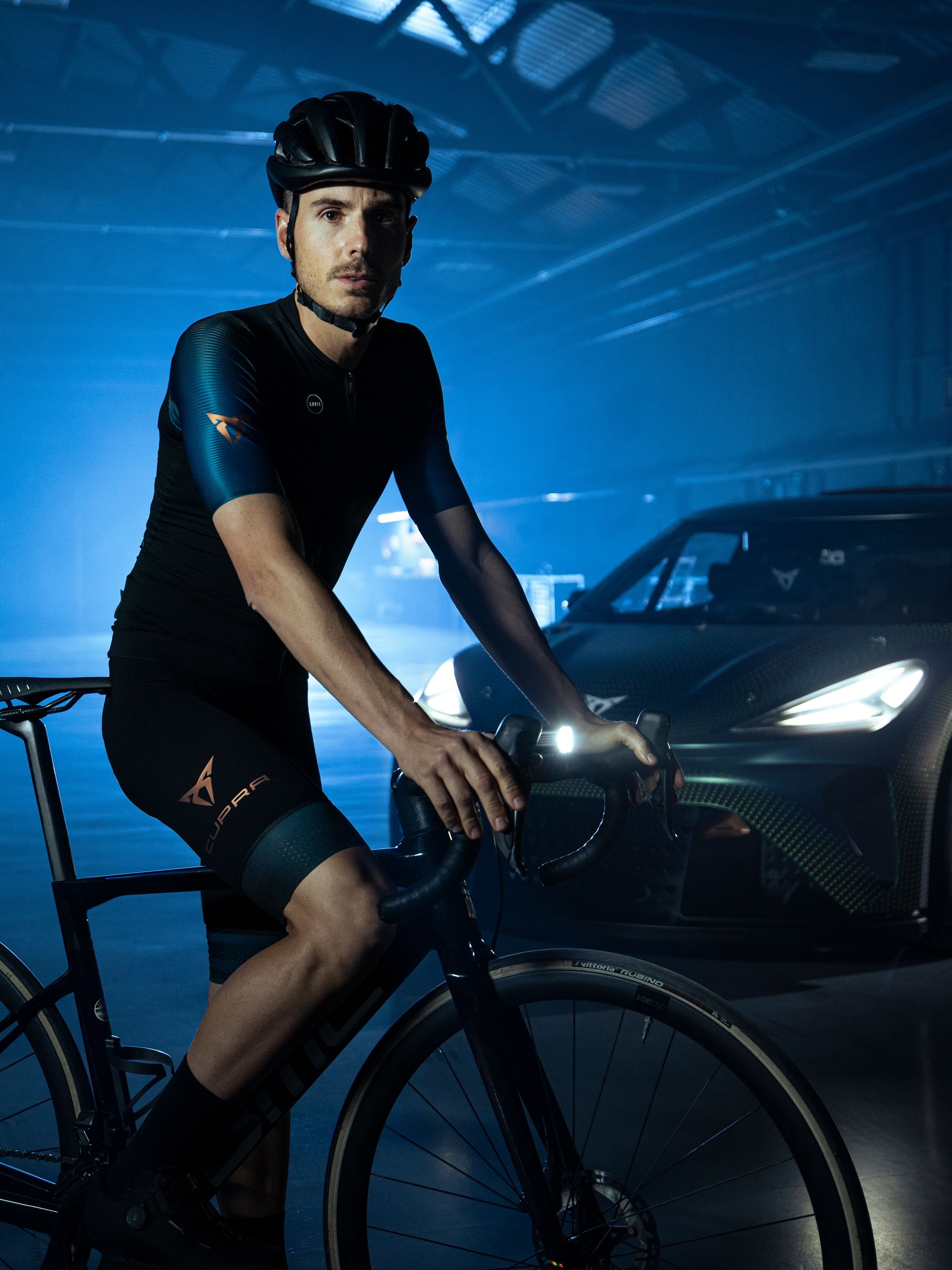 CULLOTTE CORTO REVOLUTION HOMBRE - GOBIK x CUPRA