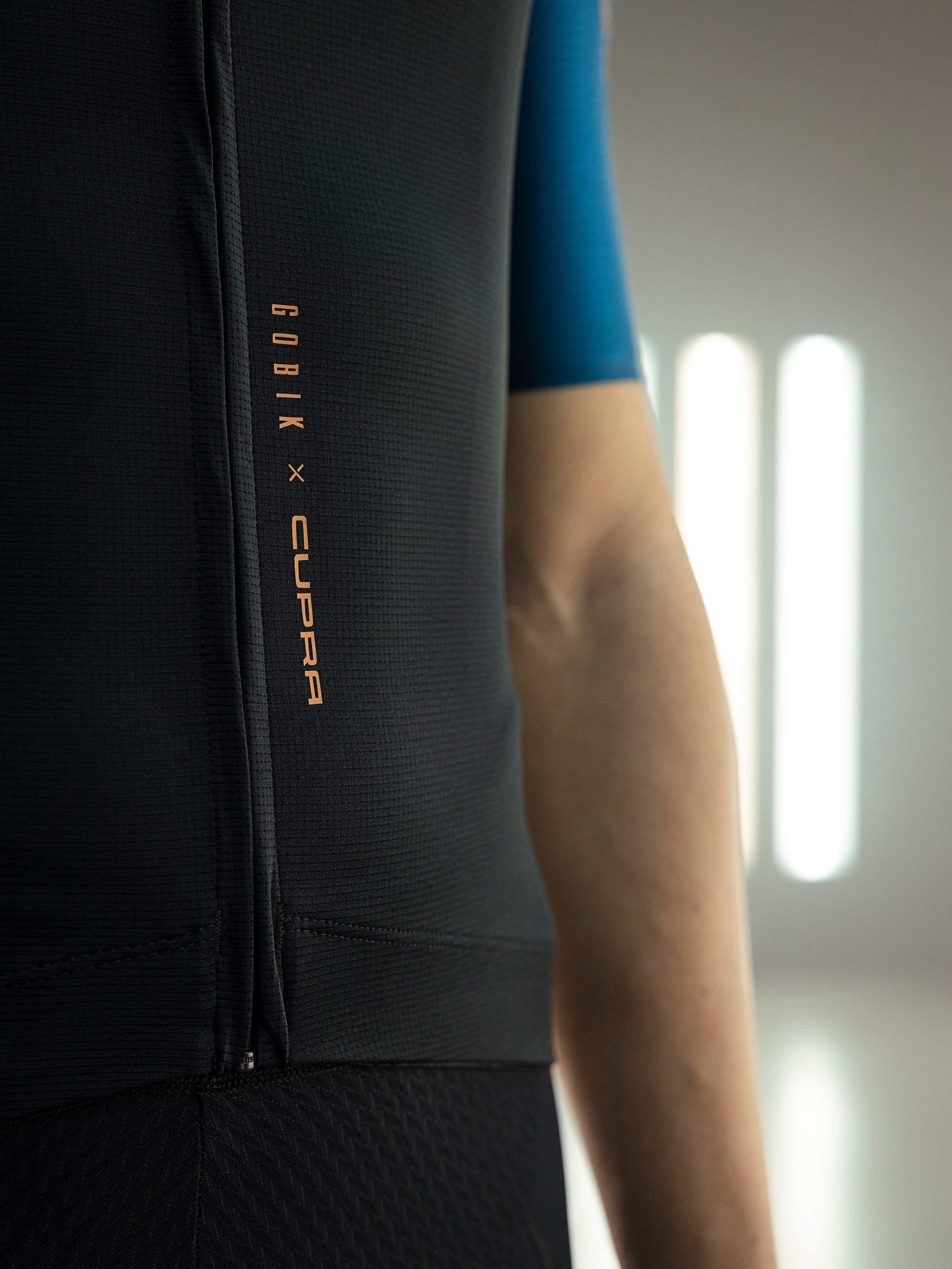 MAILLOT CX BLEND MANGA CORTA UNISEX - GOBIK x CUPRA