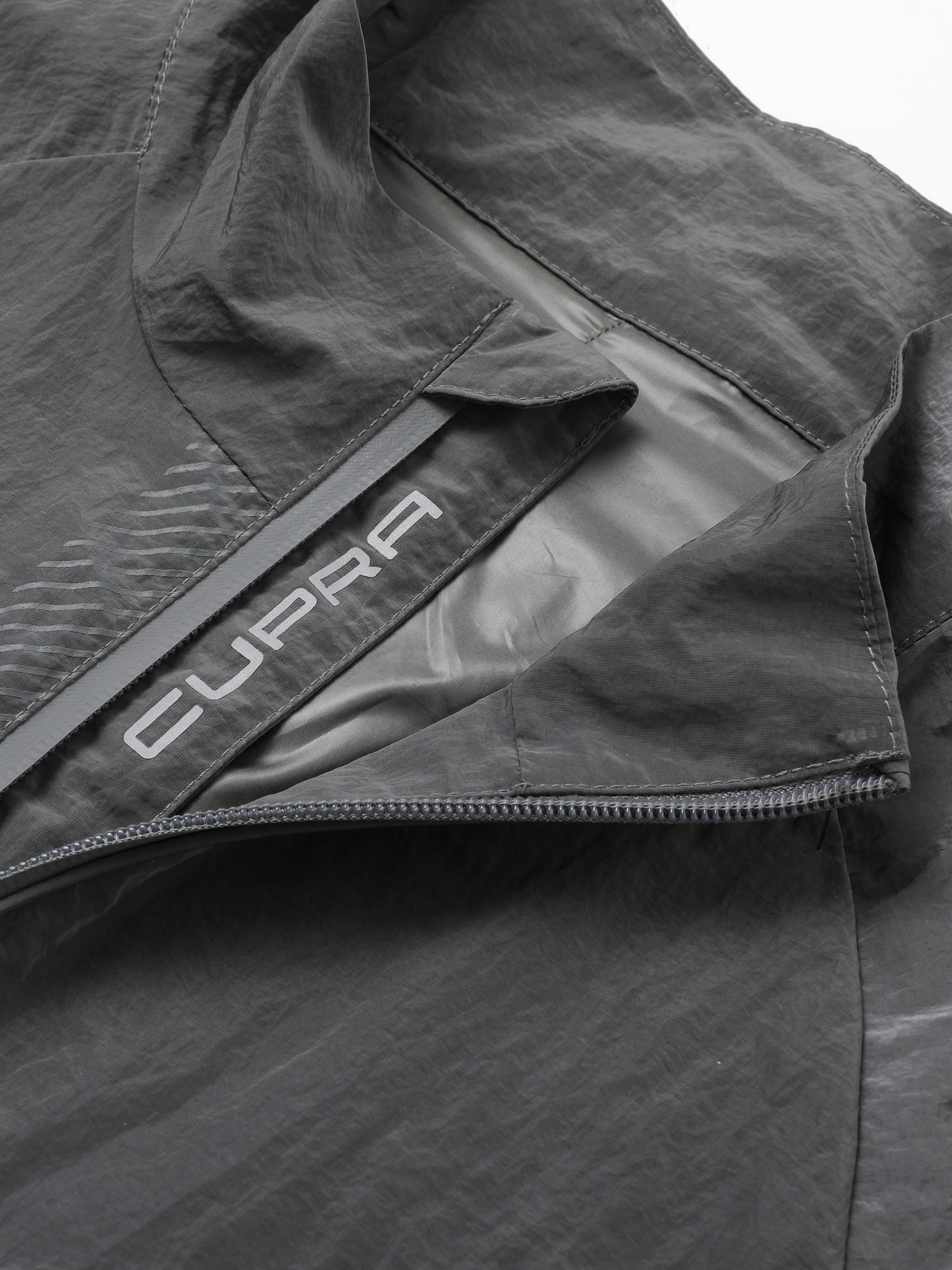 CHAQUETA DEPORTIVA GRIS HOMBRE