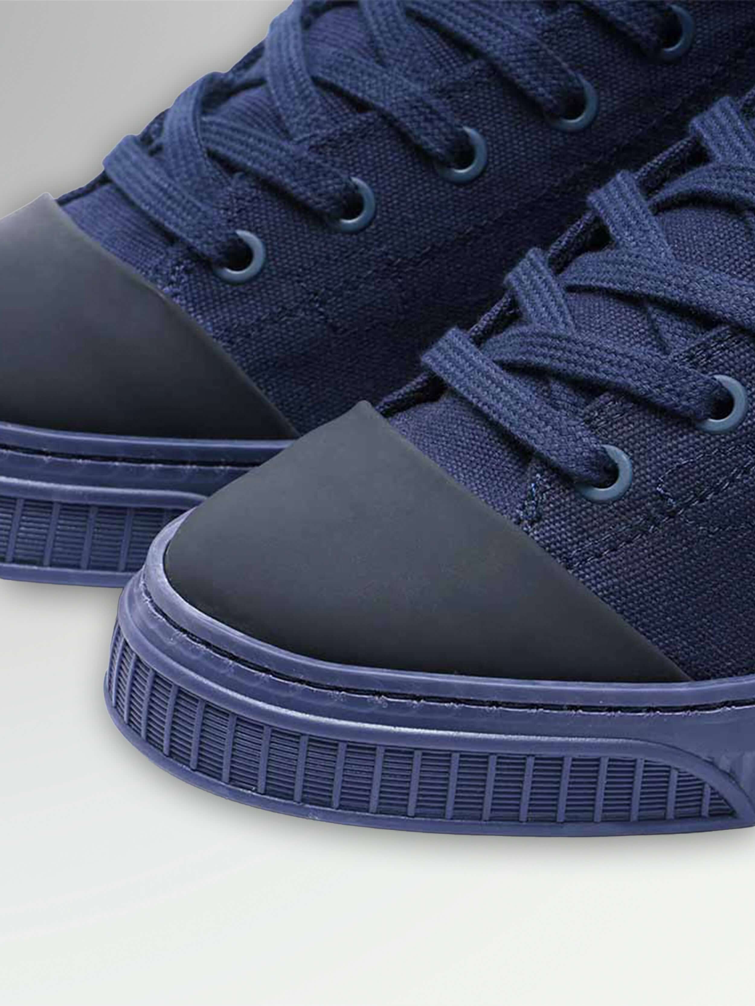 UNISEX-SNEAKERS „BORN“ BLAU | MIKAKUS x CUPRA