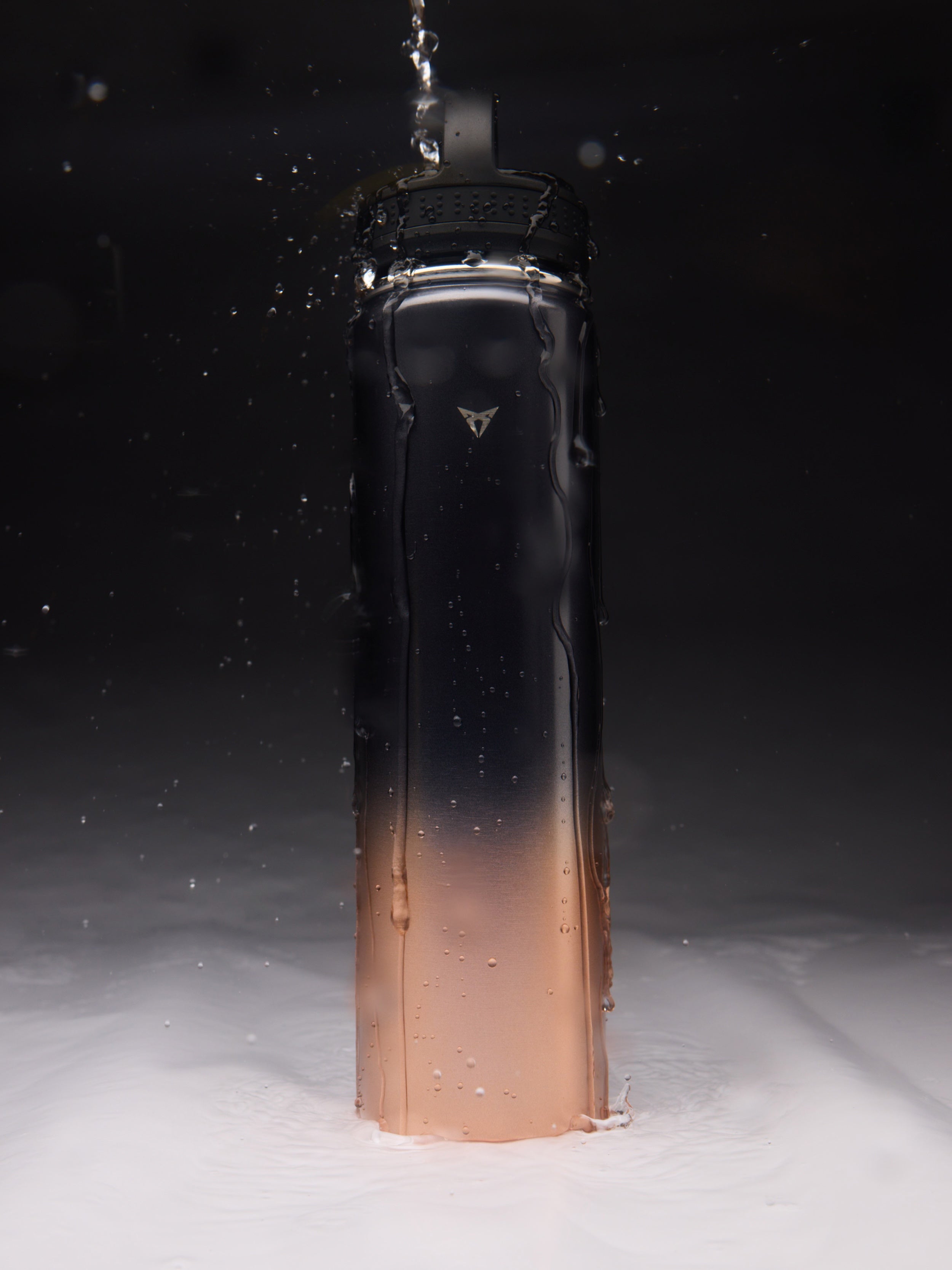 REUSABLE WATER BOTTLE 750ML