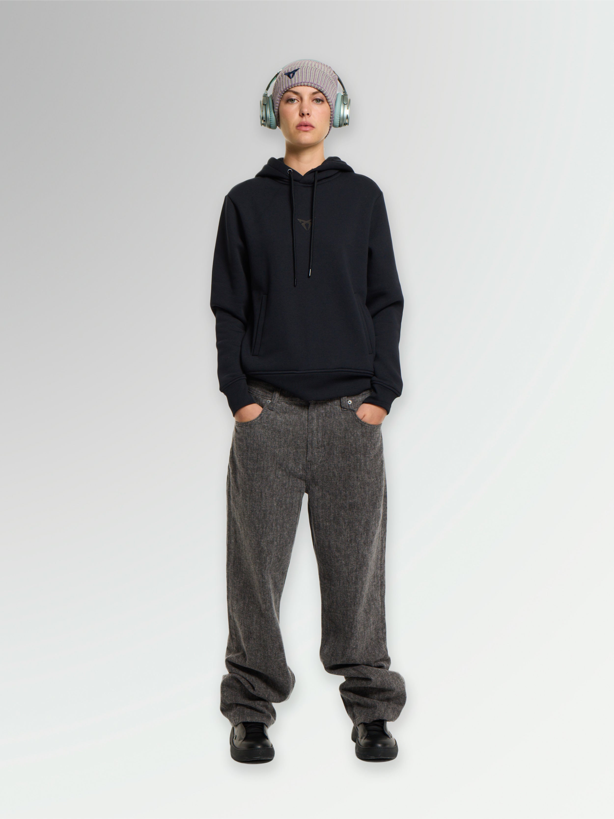 UNISEX PINK BEANIE HAT