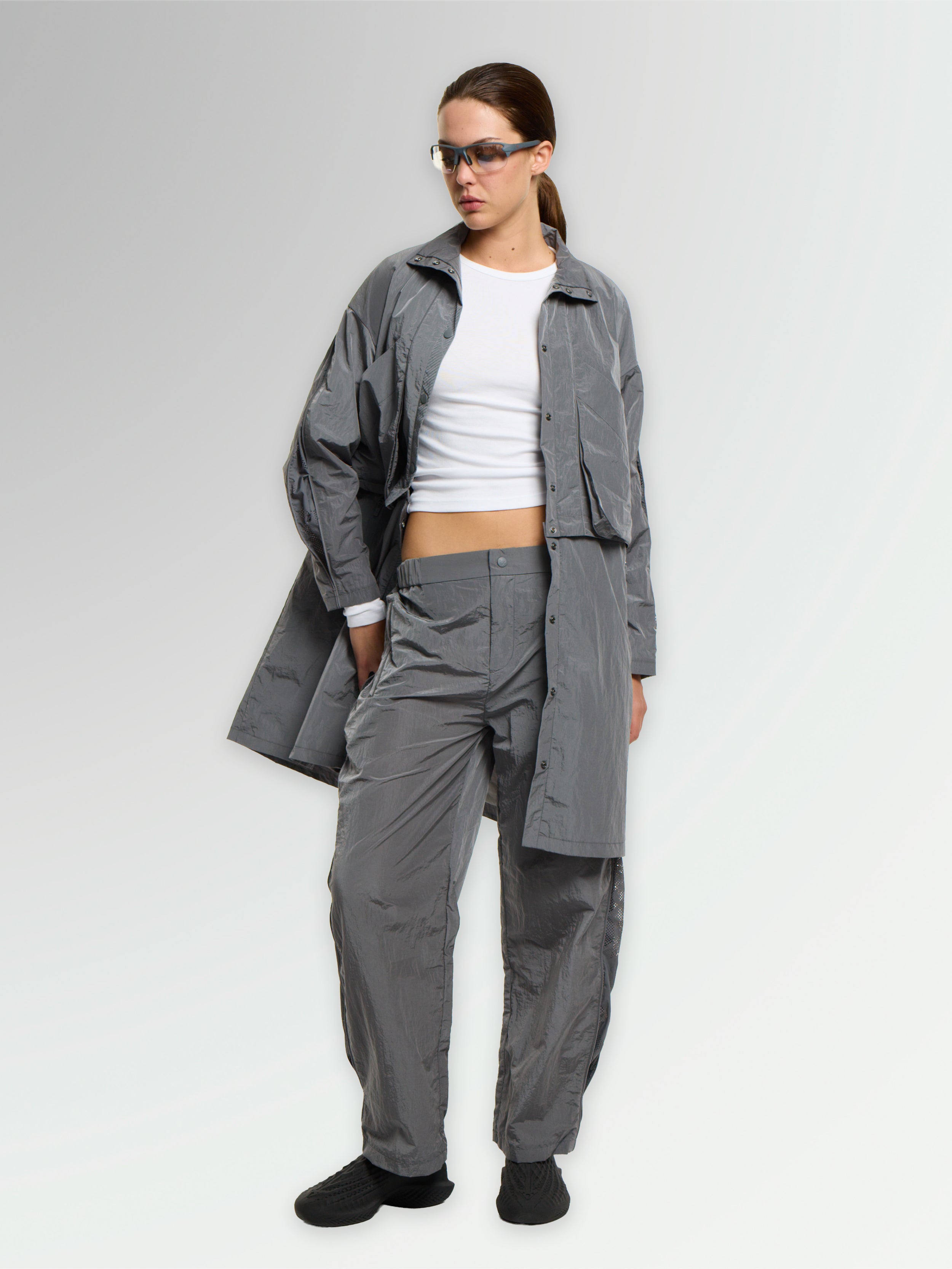 CHAQUETA DEPORTIVA GRIS MUJER