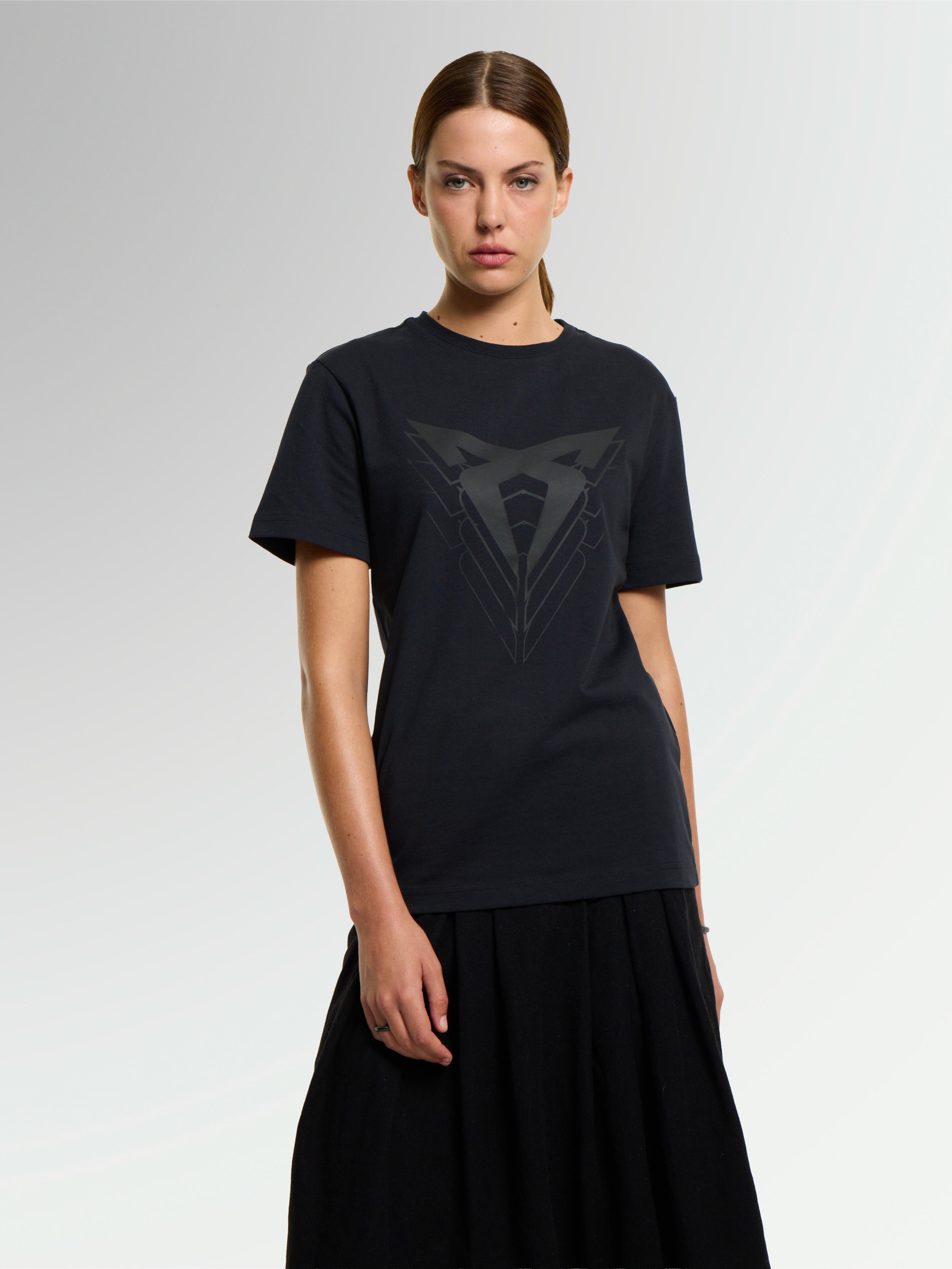 Black short-sleeved CUPRA T-shirt with round neck – Big Logo