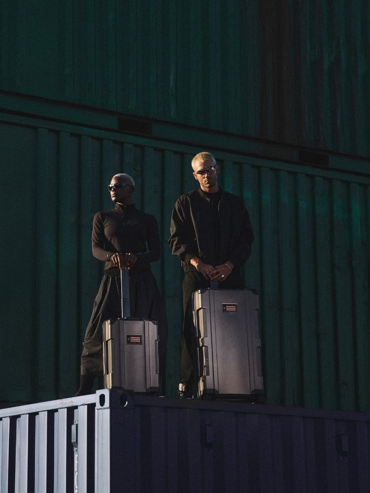 MALETA DE CABINA CENTURY BRONZE - HARPER COLLECTIVE x CUPRA