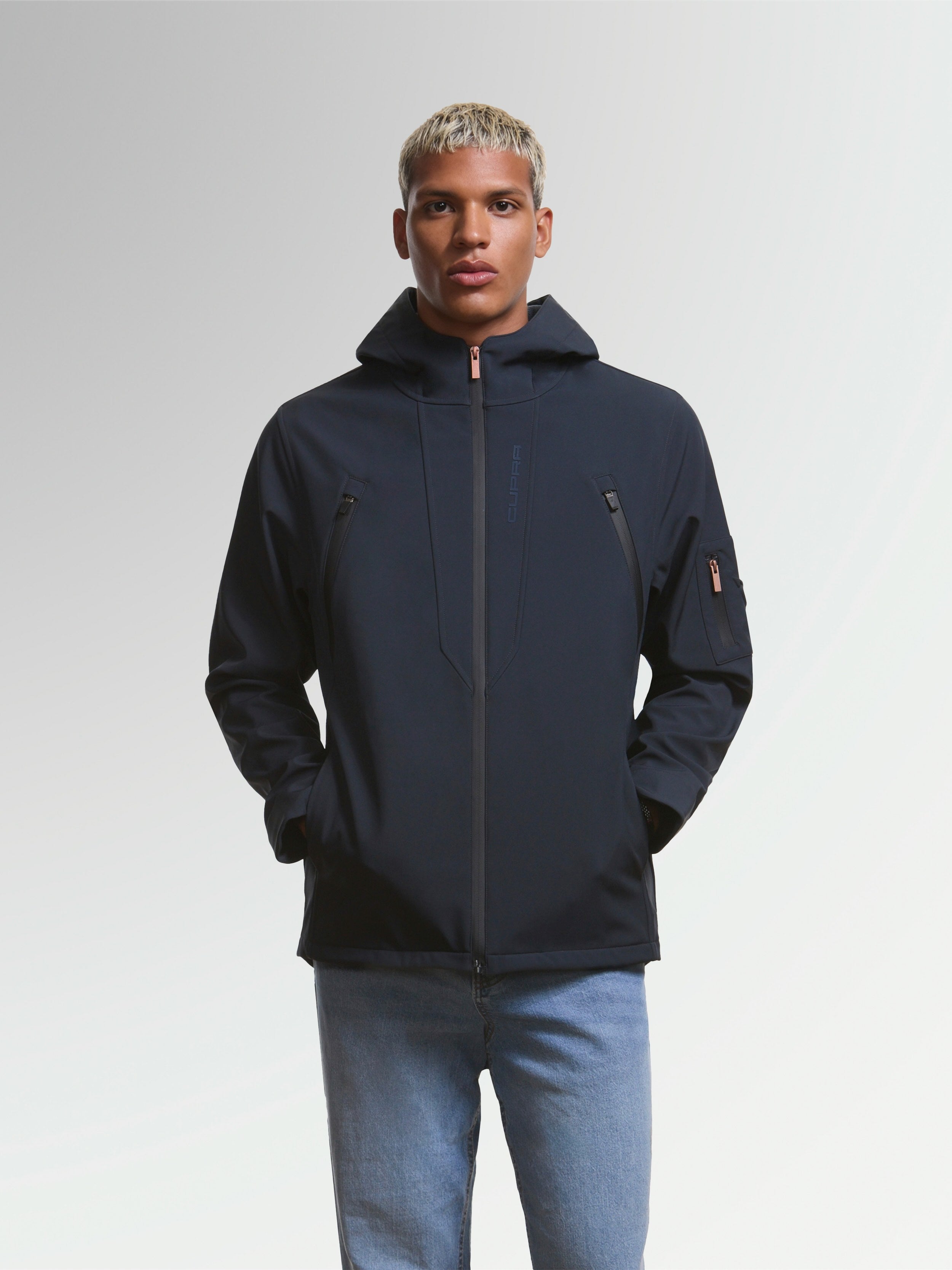 Water-resistant, lightweight softshell jacket | CUPRA Collection