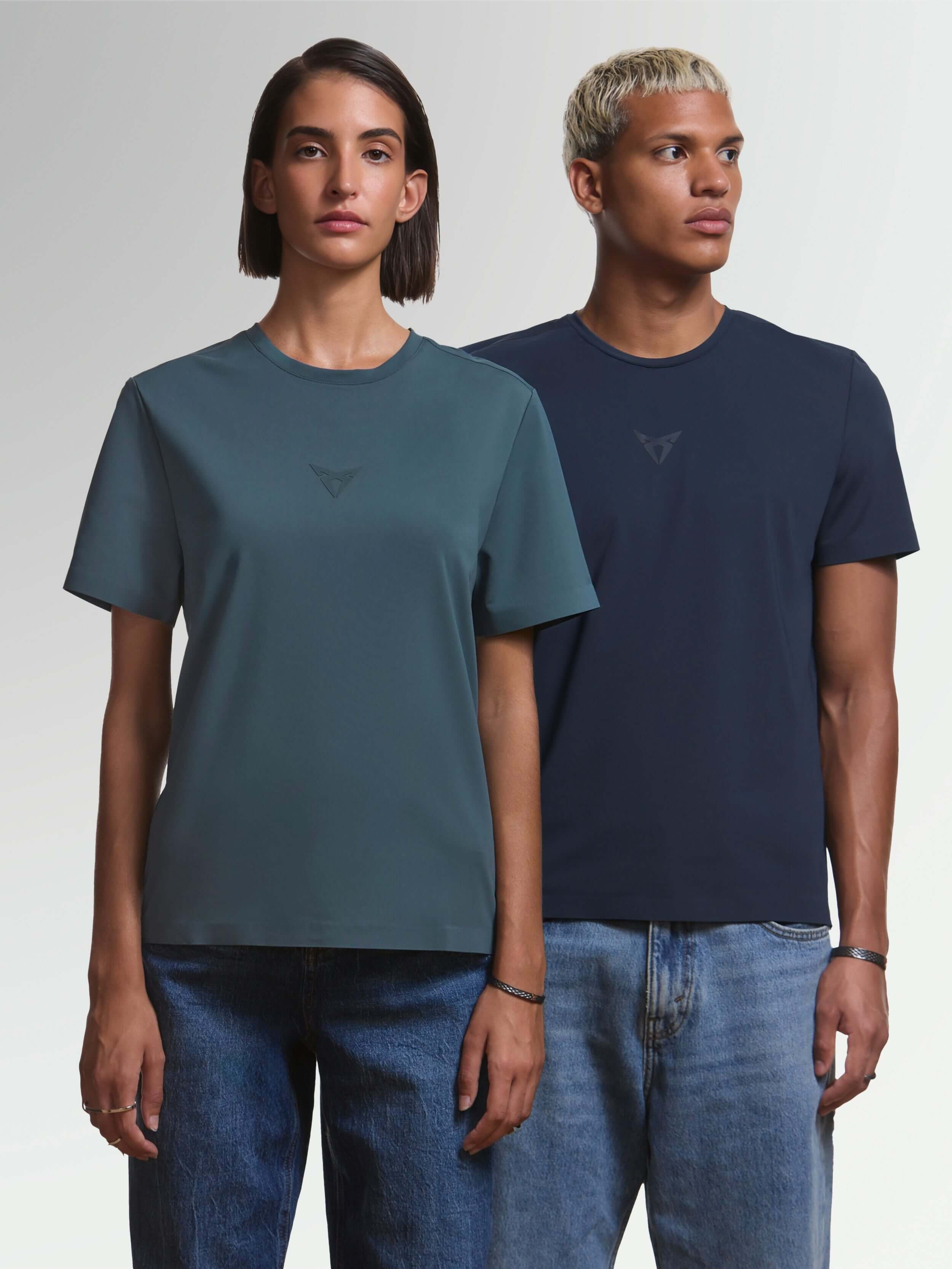 CUPRA men's and women's blue technical T-shirt | CUPRA Collection