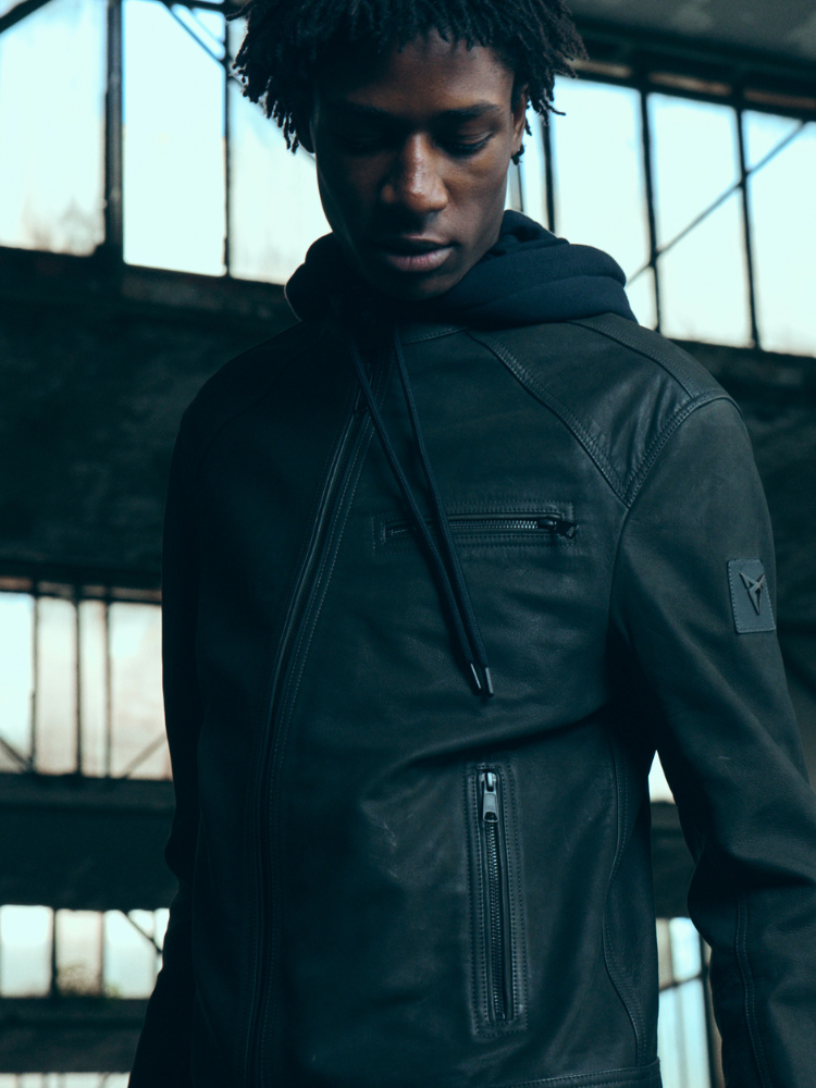 MEN'S LEATHER JACKET