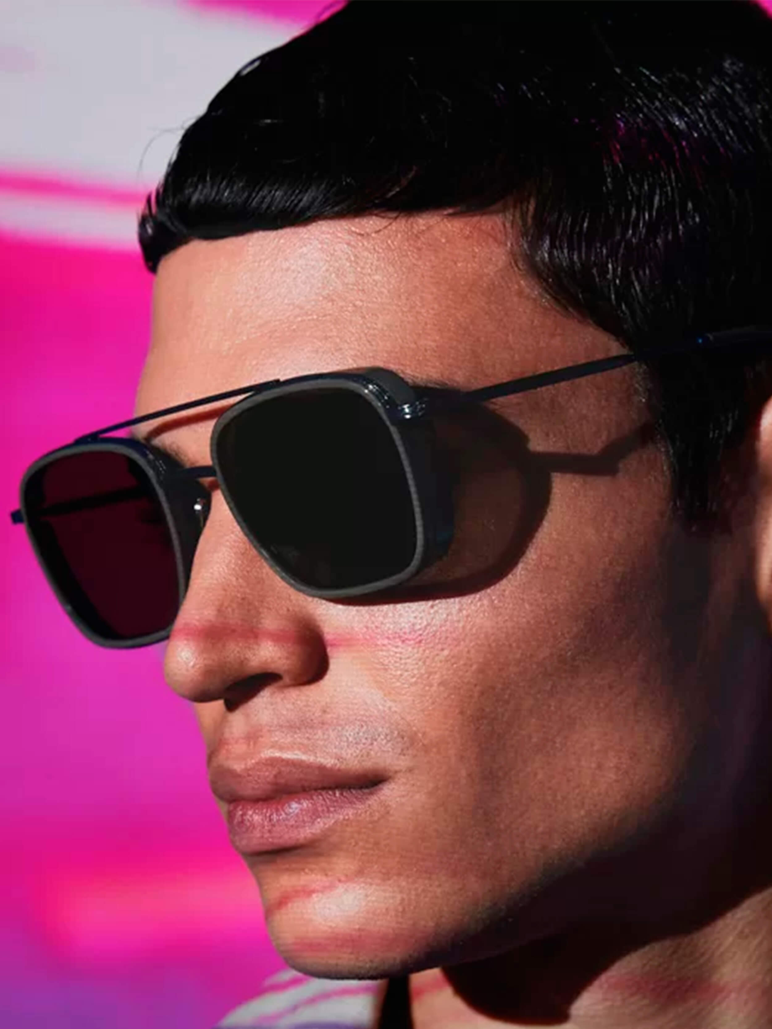 GAFAS DE SOL REUNION METAL EXPLORER  DARK ALUMINIUM / MAGNETIC TECH – L.G.R x CUPRA