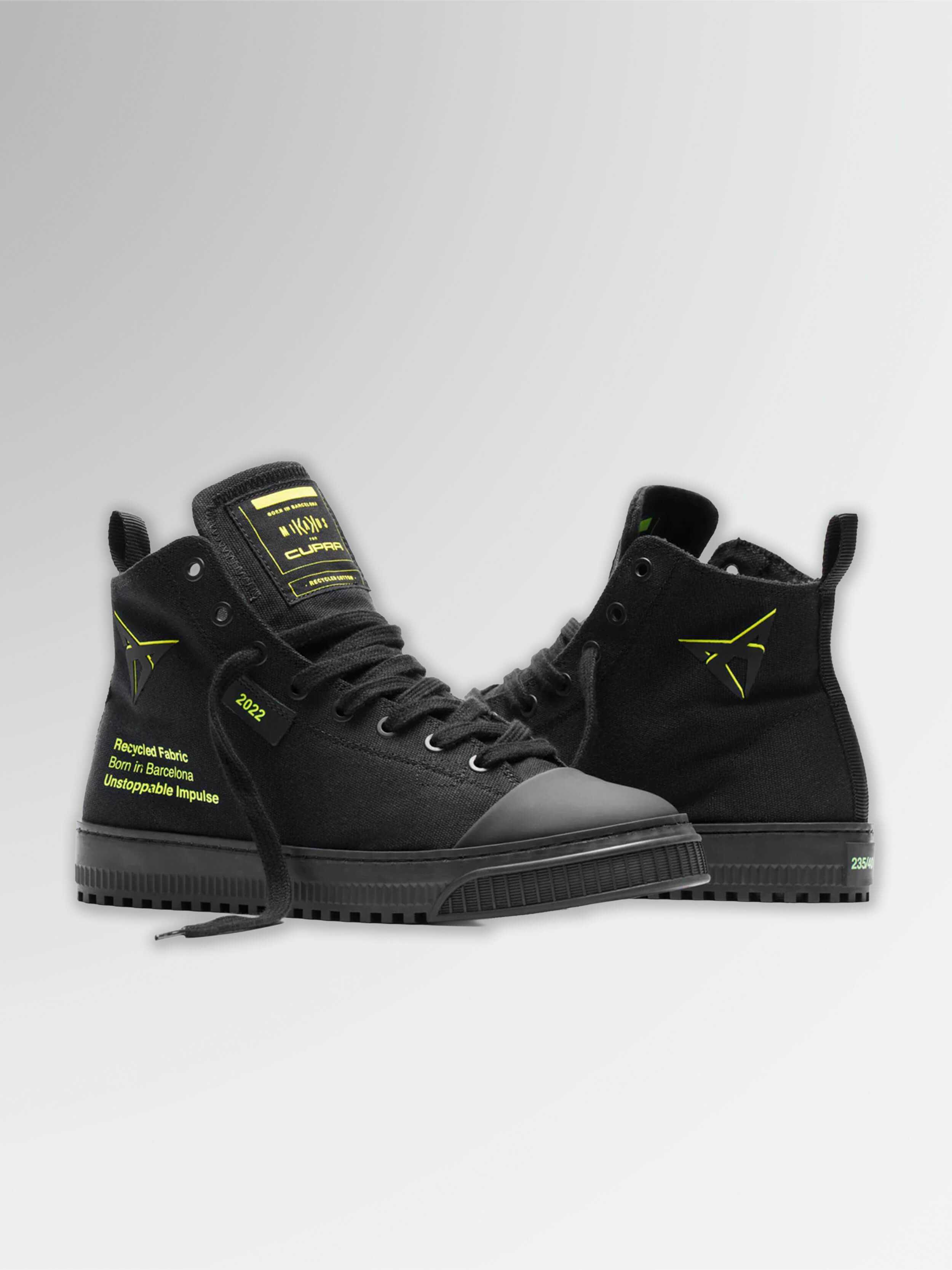 UNISEX-SNEAKERS „BORN“ BLACK | MIKAKUS x CUPRA