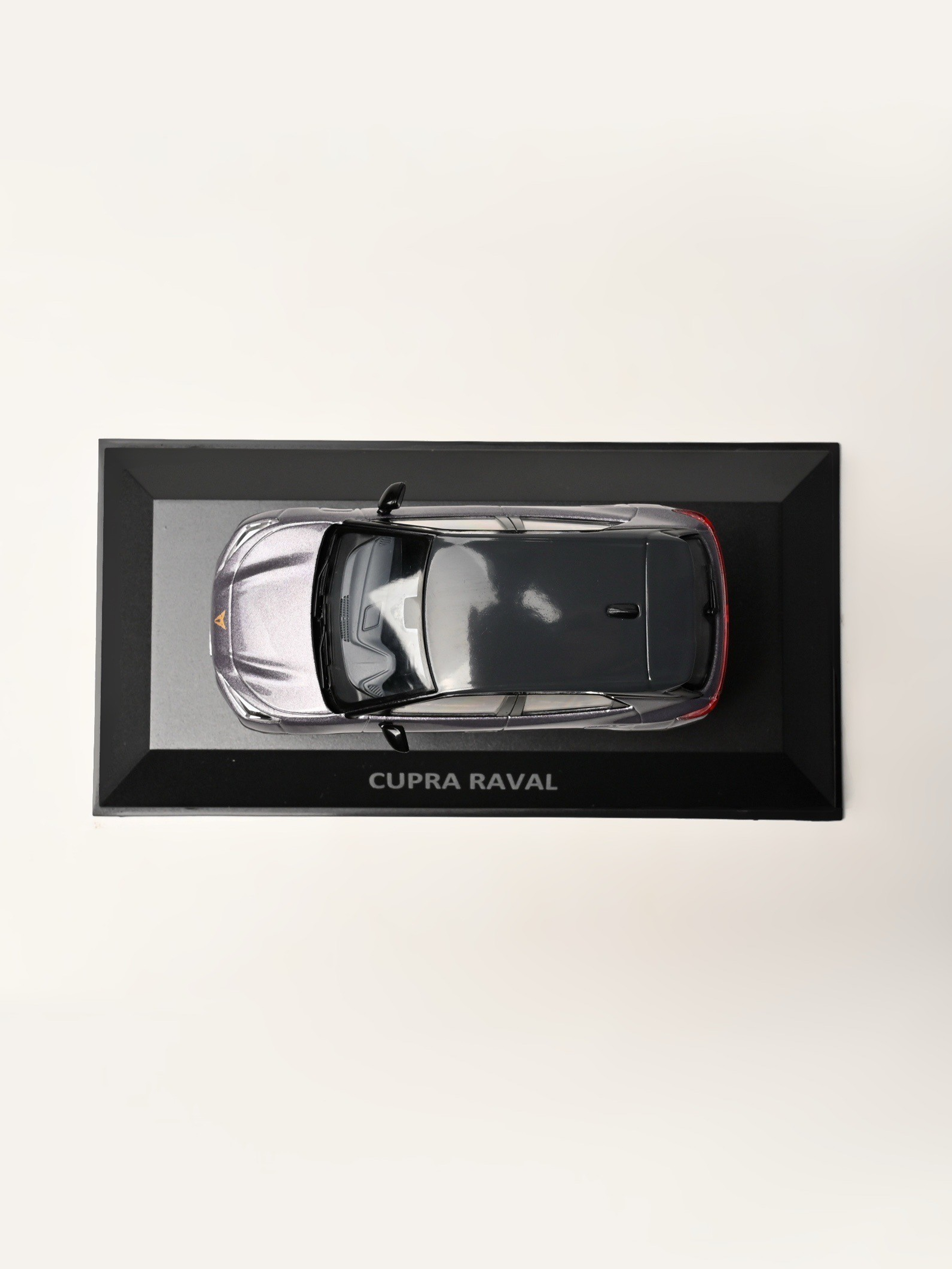 CUPRA RAVAL MODELLAUTO 1:43 PLASMA IRIDESCENT